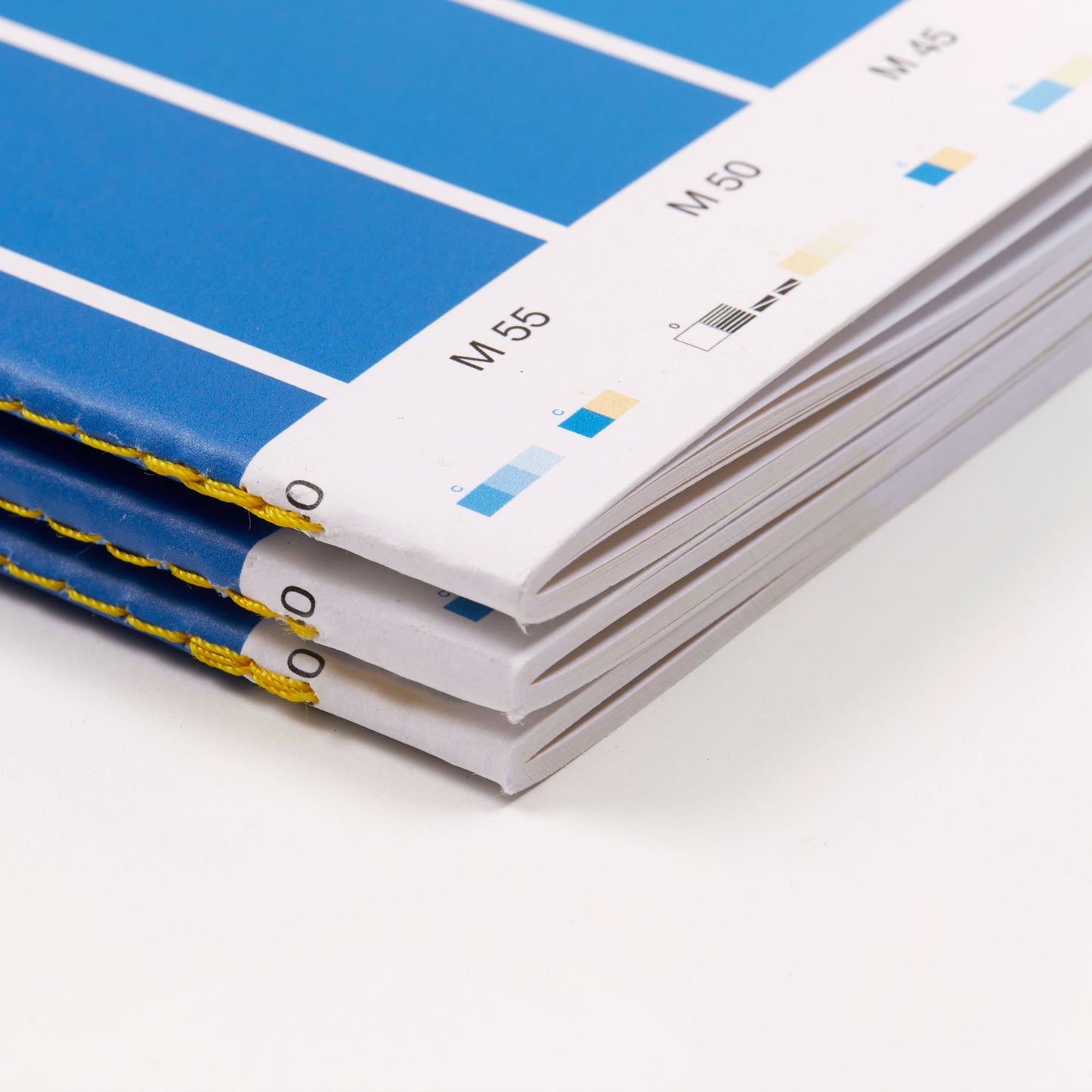The blank diary has 26 weeks making it thin and easy to slip into your laptop sleeve