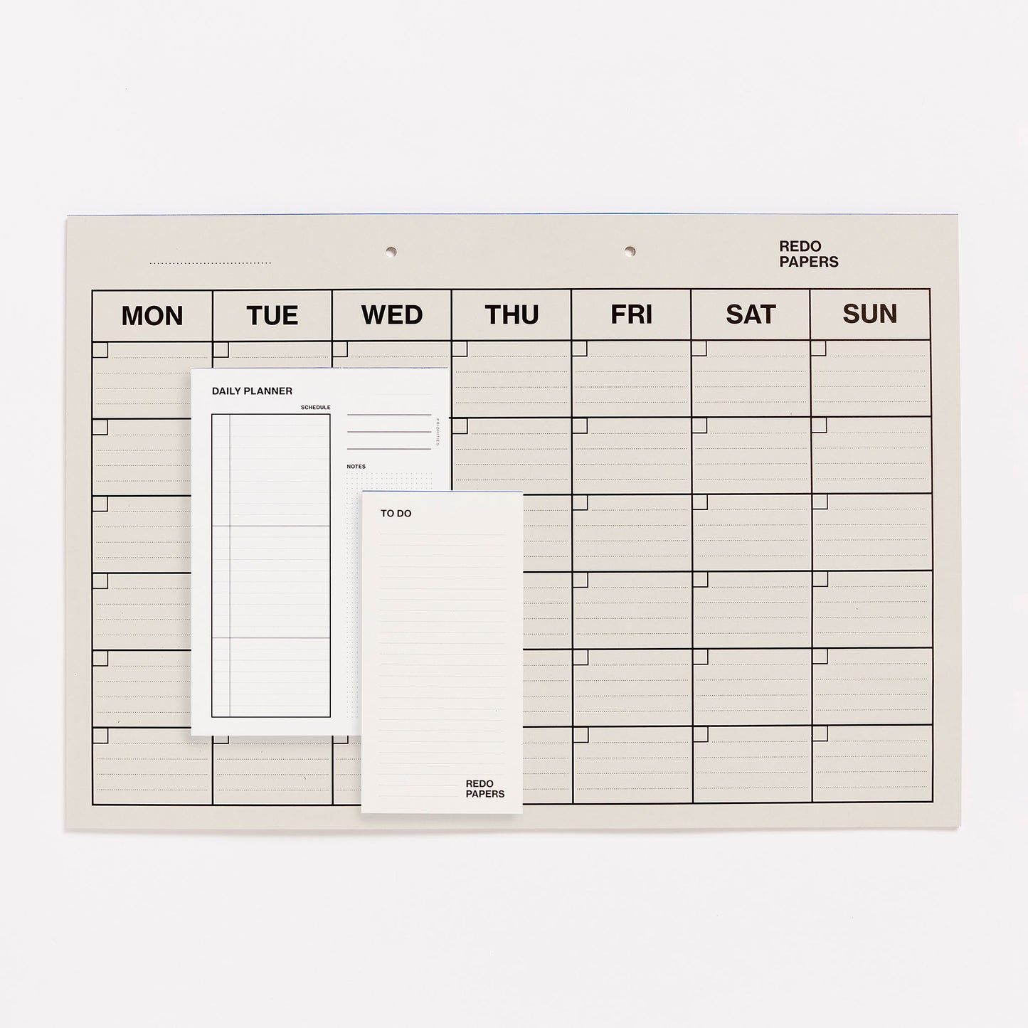 This bundle includes a monthly planner, to-do list, and daily planner. 